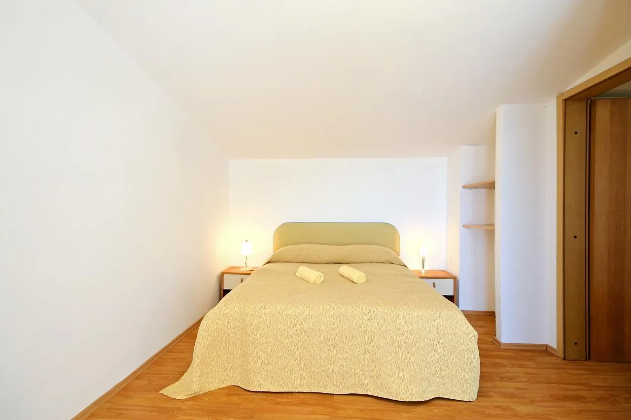 Sun Palace Residence Premantura Gasthof