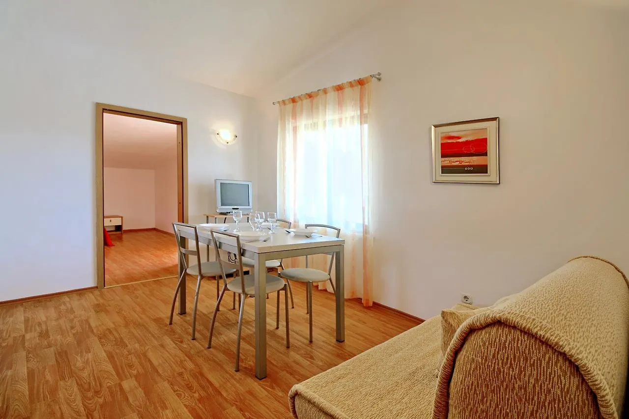 Sun Palace Residence Premantura Kroatien