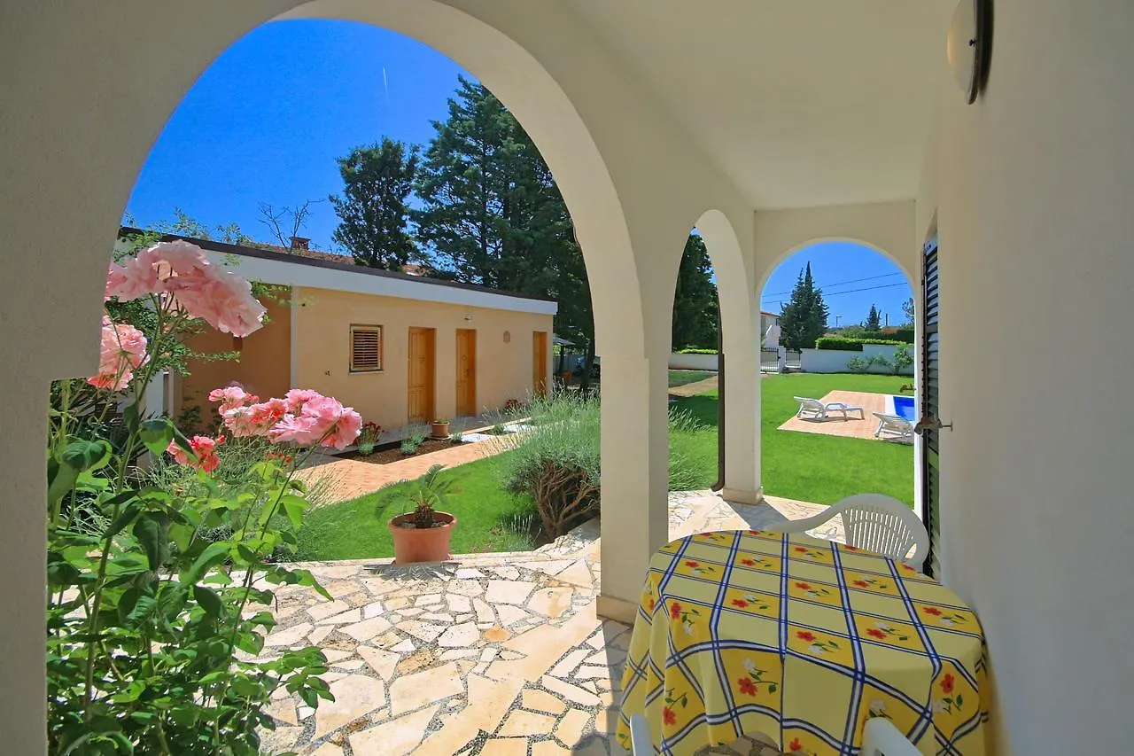 Guest house Sun Palace Residence Premantura