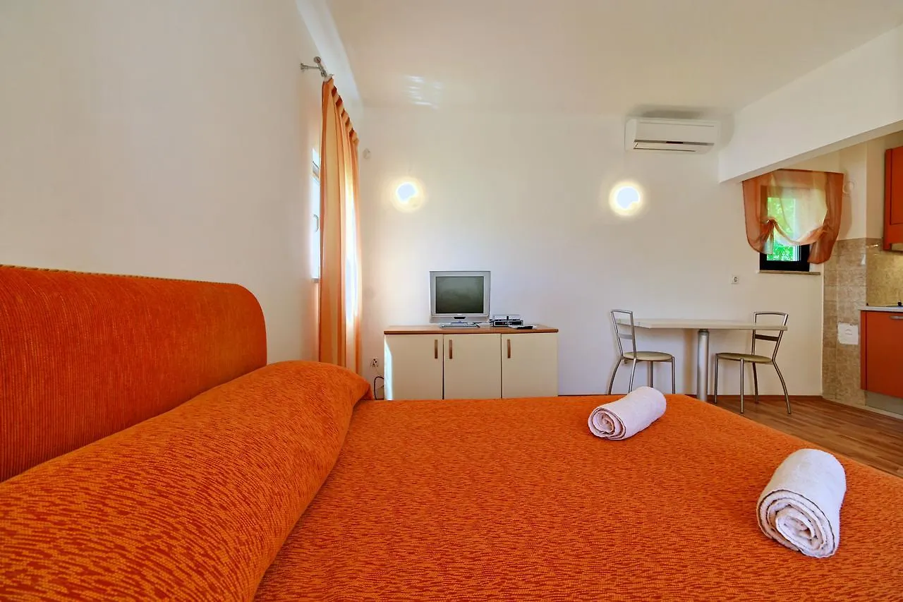 *** Guest house Sun Palace Residence Premantura Croatia